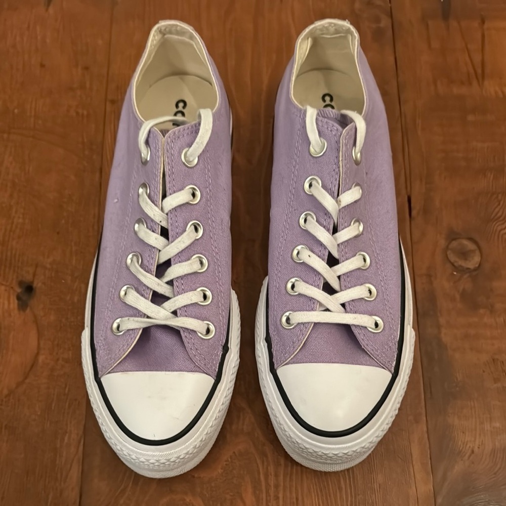 Converse Chuck Taylor All Star Lavender Canvas Sneakers Women’s Size 8